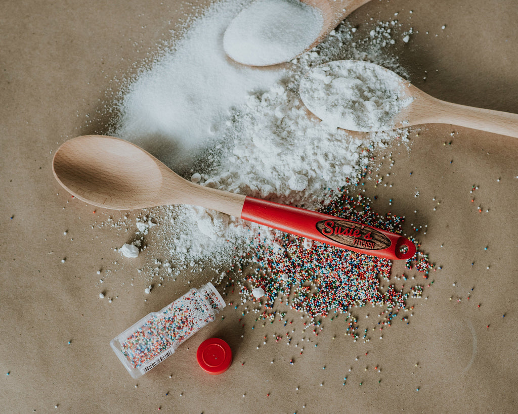 Red Custom Spoon, Baking Gift, Personalized Spoon, Cooking Gift, Wood Spoon, Red Kitchen Utensils, Red Kitchen, Red Kitchen Spoon, Red Gifts