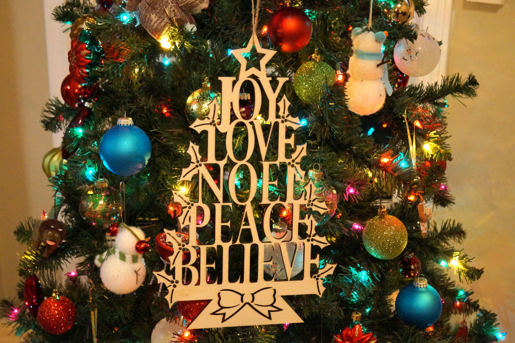 Wooden Laser Cut Christmas Decoration Joy Love Noel Peace Believe Merry Christmas Ornament Door Wreath Flourish Wood Garnish